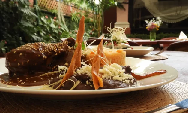 Top American Food Places: Icons, Innovation, and Regional Flavor in 2025
